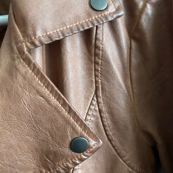 MAX STUDIO Faux Leather Coat new with tags large - Picture 8 of 14